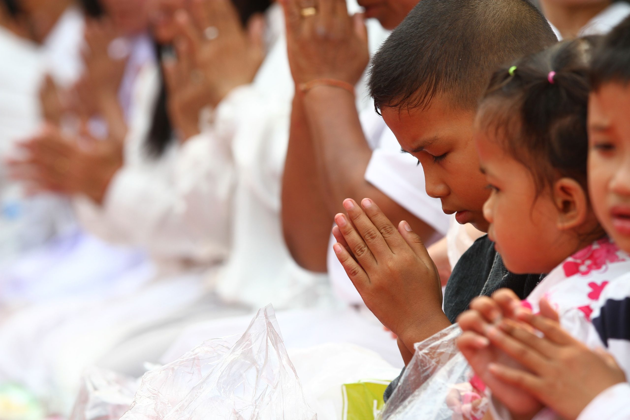 pray-455856_web